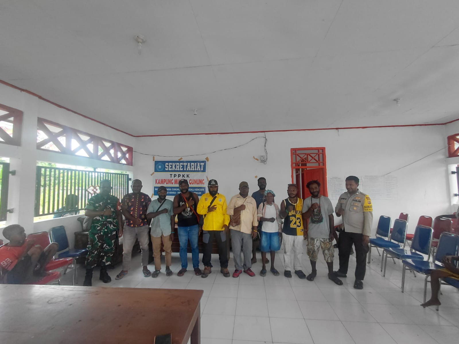 KAMPUNG MIMIKA GUNUNG SUDAH LAKUKAN PEMILIHAN RT DAN RW