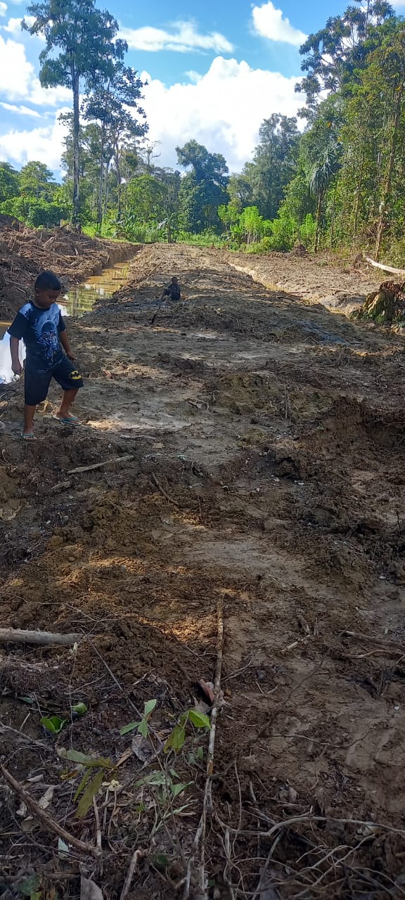 Suasana di lokasi normalisasi sungai